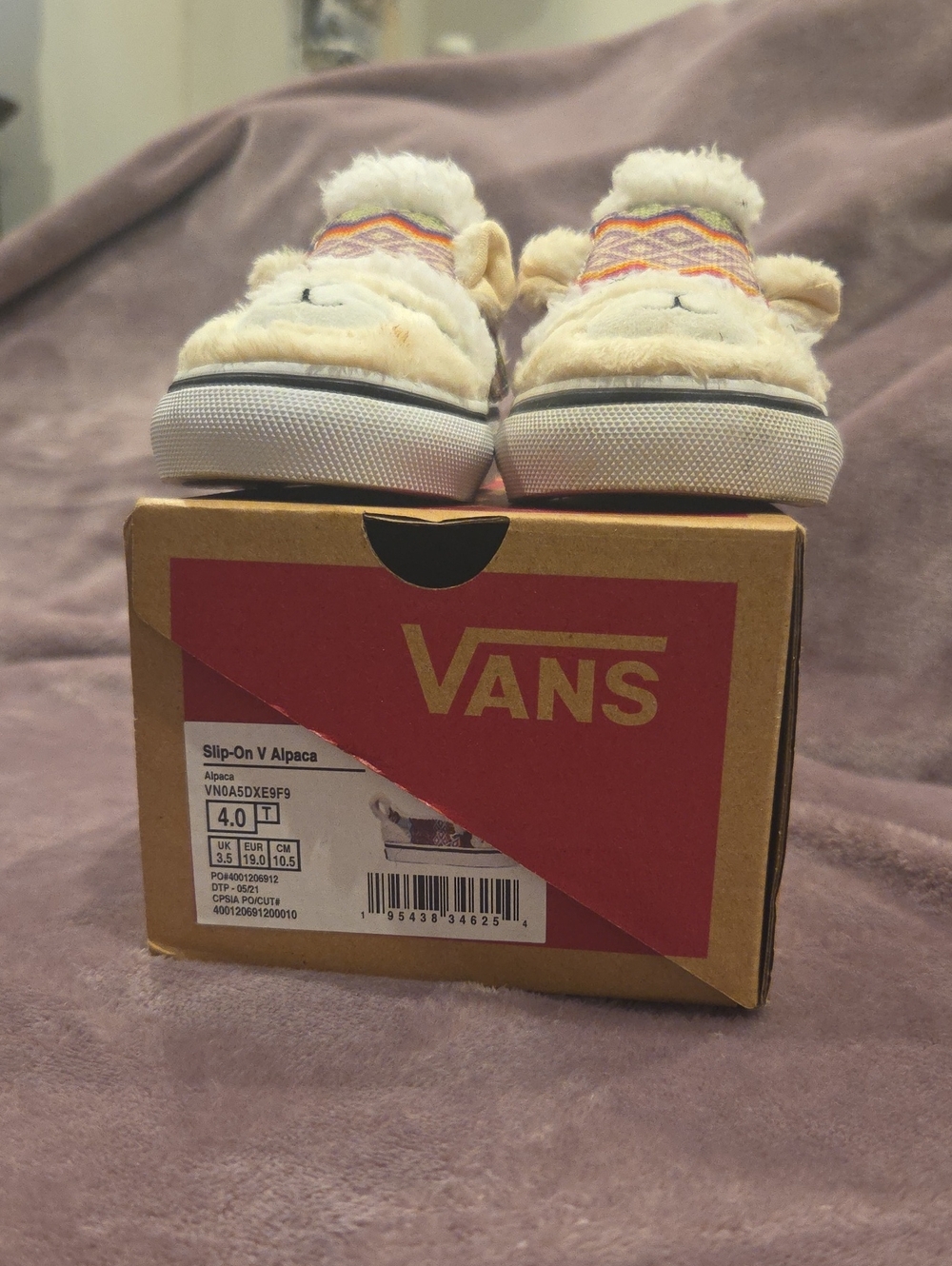 Vans Cream Alpaca Slip-On Kids Shoes with Multicolor Knit